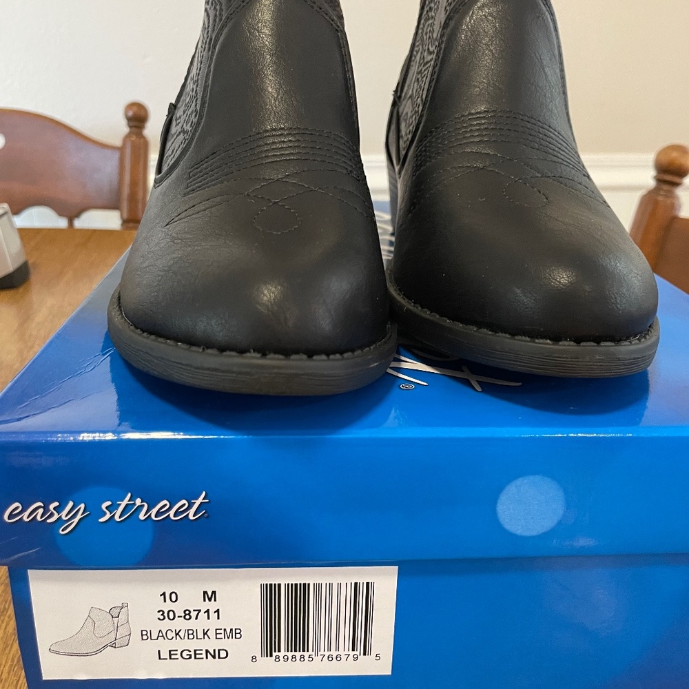 Easy Street bootie